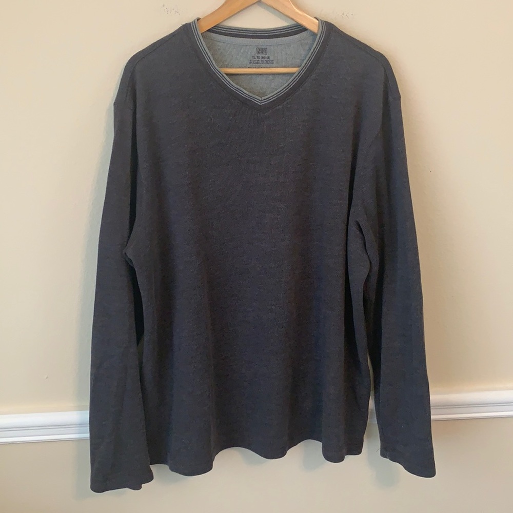 Men’s V-Neck sweater